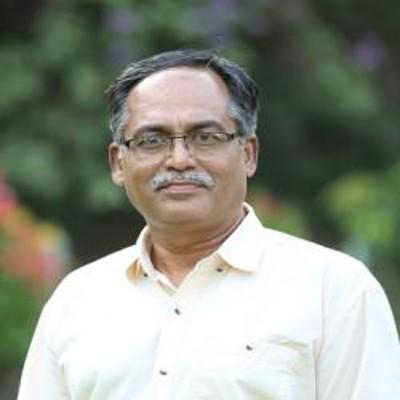 Dr. Shireesh Kedare